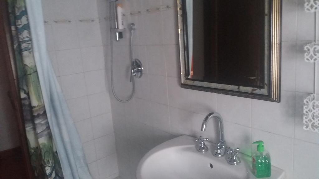 Azzurre Beb Bed & Breakfast Laterina ภายนอก รูปภาพ