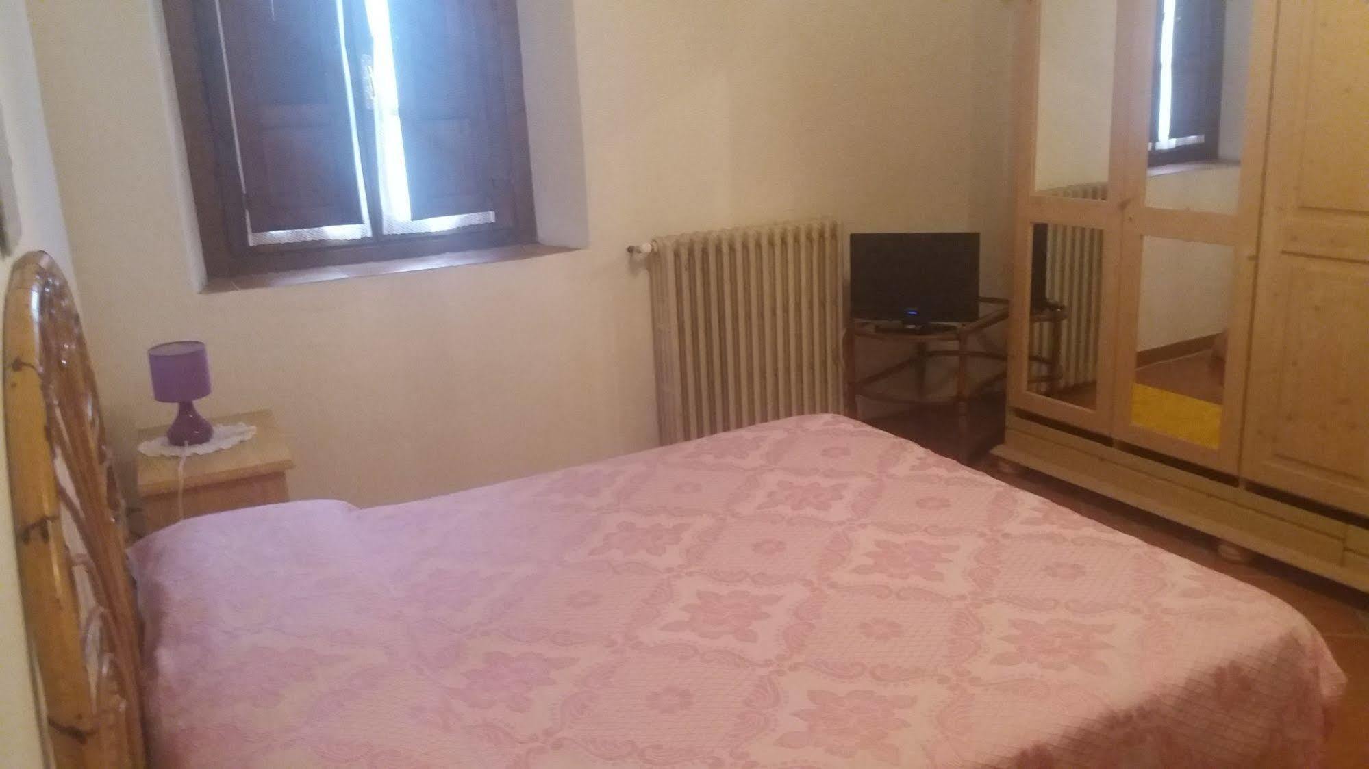Azzurre Beb Bed & Breakfast Laterina ภายนอก รูปภาพ